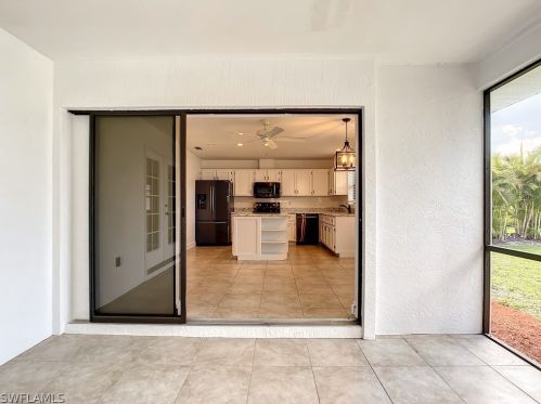 1828 47 St, Cape Coral FL  33904-9001 exterior