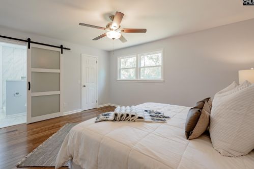 1712 Robin Crst Dr, Cayce-West Columbia SC  29169-5433 exterior