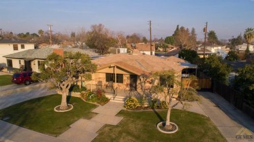 2339 Alturas Dr, Bakersfield, CA 93305-2917