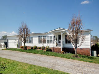 9 Marjorie Ln, Hendersonville, NC 28792-9162