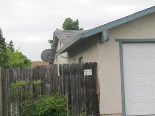 9340 Mirandy Dr, Sacramento, CA 95826-5225