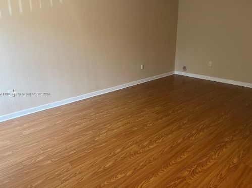 5401 41st St, Hollywood FL  33023-6840 exterior