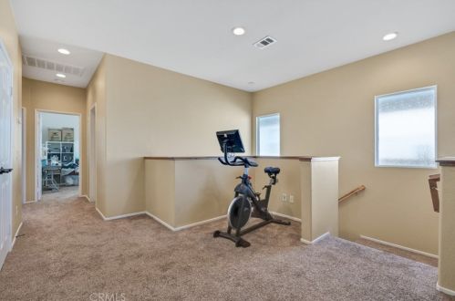 43760 58th St, Lancaster CA  93536-7153 exterior