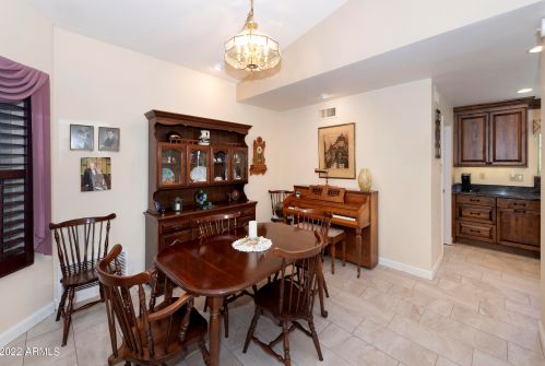 15815 Thistle Dr, Scottsdale AZ 85268-4446 exterior