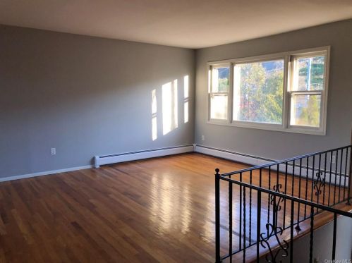 102 Ramapo Rd, Garnerville NY  10923-2130 exterior