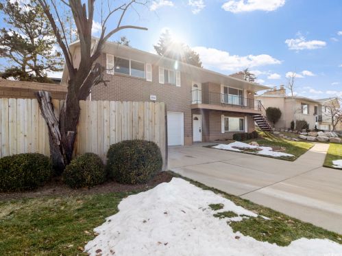 2436 Catalina Dr, Salt Lake City, UT 84121-3911