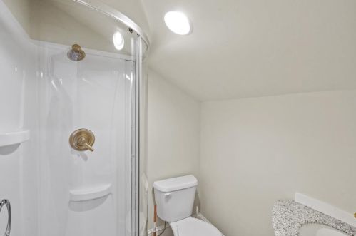 1564 Gulf Bch Dr, Saint George Island FL  32328-3106 exterior