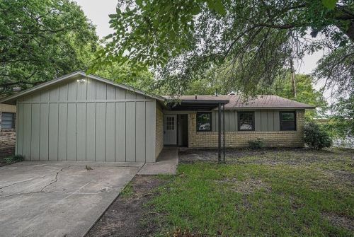 1708 Emery St, Denton TX  76201-2681 exterior