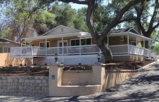 731 Lomita Ave, Ojai, CA 93023-2151