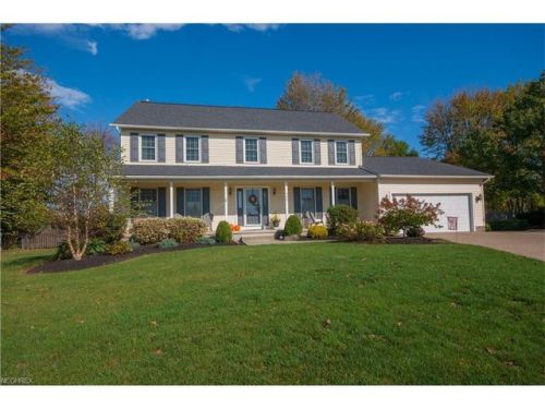 930 Countryside Dr, Medina, OH 44256-3869