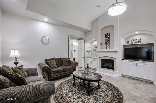 9610 Laurel Ln, Scottsdale AZ 85254-4901 exterior