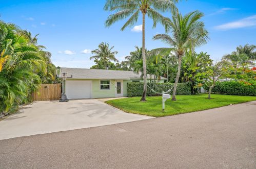 213 River Terrace Dr, Jupiter, FL 33469-2945