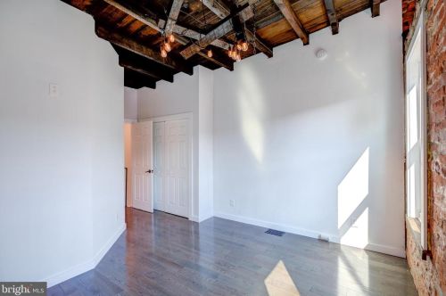 121 Mercy St, Philadelphia PA  19148-2613 exterior