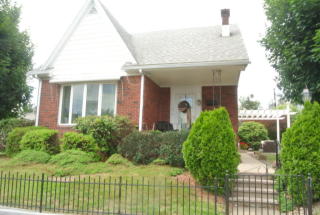 1250 Chestnut St, Kulpmont, PA 17834-1110