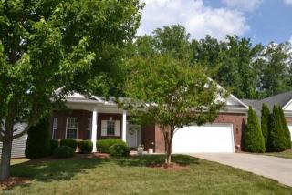 5004 Lake Laurel Ct, Greensboro, NC 27455-3476