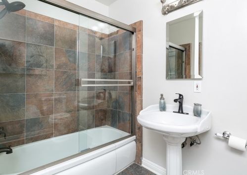 4622 Daleridge Rd, La Canada CA  91011-3721 exterior