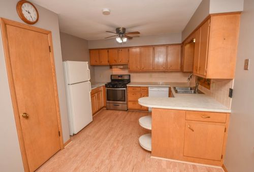 1511 Sandy Ln, Watertown WI  53098-1610 exterior