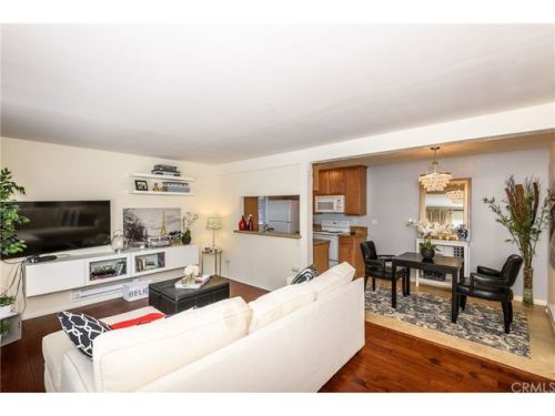 1107 Sepulveda Blvd, Torrance, CA 90502-2741