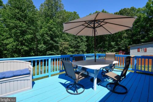 5906 Stanfield Rd, Spotsylvania VA  22551-2824 exterior