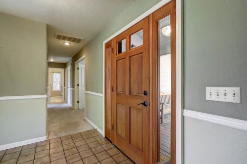 19221 Wolf Creek Rd, Grass Valley CA  95949-6913 exterior