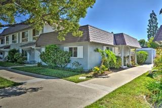 10050 Bloomfield Ave, Cypress, CA 90630-4156