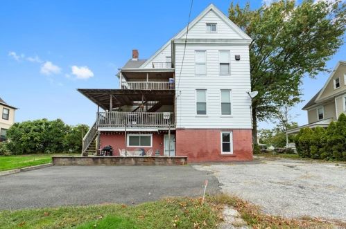 49 Atwater Ave, Derby CT  06418-1453 exterior