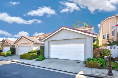 2152 Beechwood Ave, Fullerton, CA 92835-2200