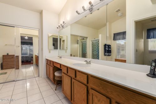 11924 67 Dr, Peoria AZ 85383-7104 exterior