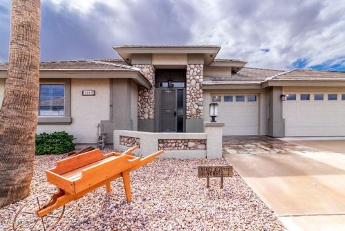 10957 Kilarea Ave, Mesa, AZ 85209-1321
