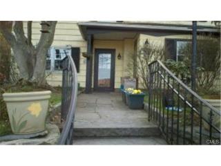 176 Roxbury Rd, Stamford, CT 06902-1221