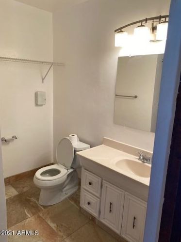 45316 20th St, Phoenix AZ 85087-6562 exterior