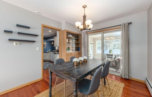 4144 Menomonee Riv Pkwy, Milwaukee WI 53222-1135 exterior