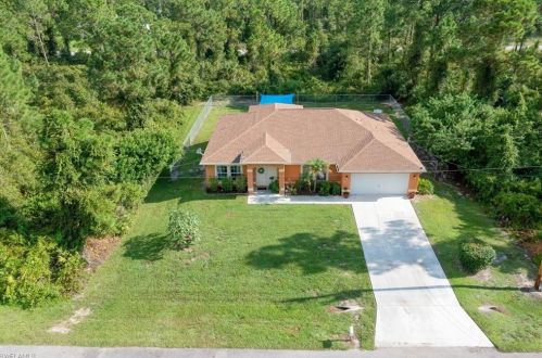 923 Brainard St, Lehigh Acres, FL 33974-9671