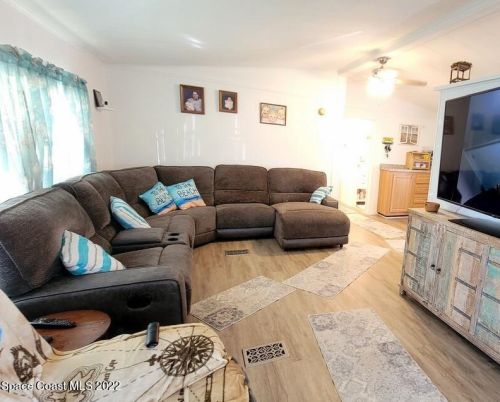 1471 Gardenia Dr, Sebastian FL  32976-7600 exterior