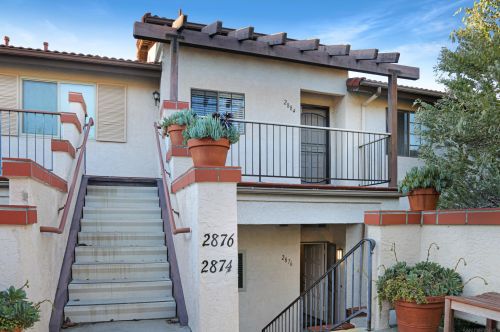 2876 Andover Ave, Carlsbad CA  92010-7004 exterior