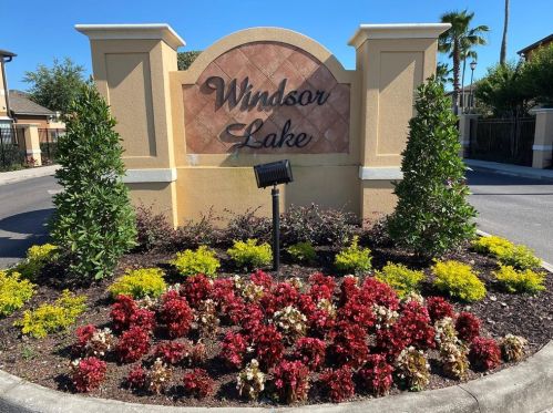 6411 Windsor Lake Cir, Sanford FL  32773-5743 exterior