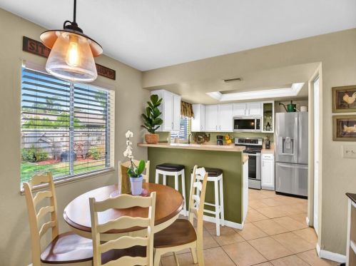 495 24th Ave, Vero Beach FL  32962-1309 exterior