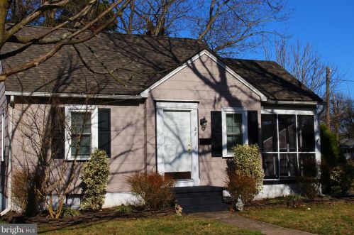 27 Mitscher Rd, Dover, DE 19901-7422