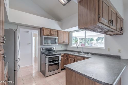 417 Mcnair St, Chandler, AZ 85225-7134