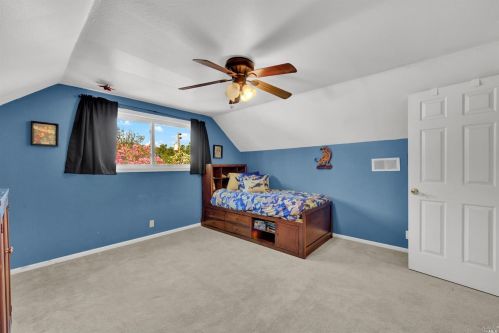 73 Westwood St, Vacaville CA  95688-3625 exterior