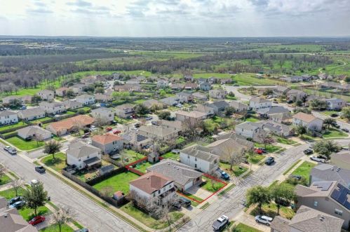 903 Lavaca Loop, Webberville, TX 78621-5973