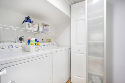 744 208th Dr, Hollywood FL  33029-2148 exterior