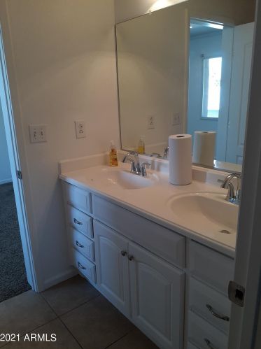 5752 Monte Cristo Ave, Glendale AZ 85306-2230 exterior