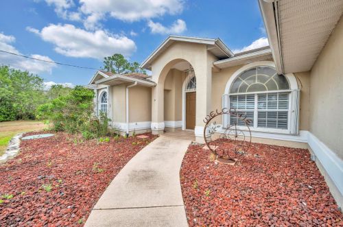 3002 Luck Ln, Fort Pierce, FL 34984-6352