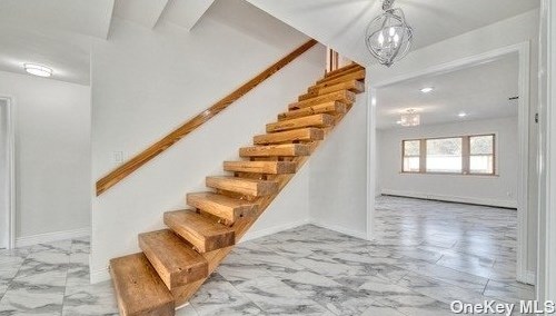 69 Granada Cir, Mount Sinai NY  11766-2810 exterior