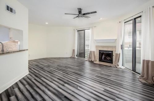 1725 Enterprise Ave, League City TX  77573-2903 exterior