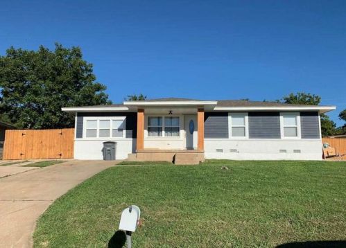 2301 36th St, Lawton, OK 73507-1944