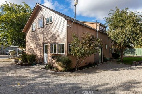 107 Capitol Hill Dr, Lake Nacimiento CA  93446-2730 exterior