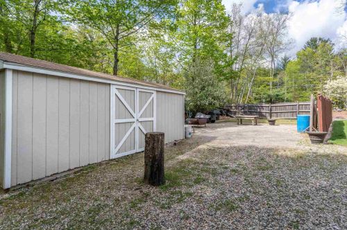 68 Long Pond Rd, Danville NH  03819-3126 exterior