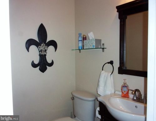 11 Galena Ct, Erial NJ  08081-4320 exterior